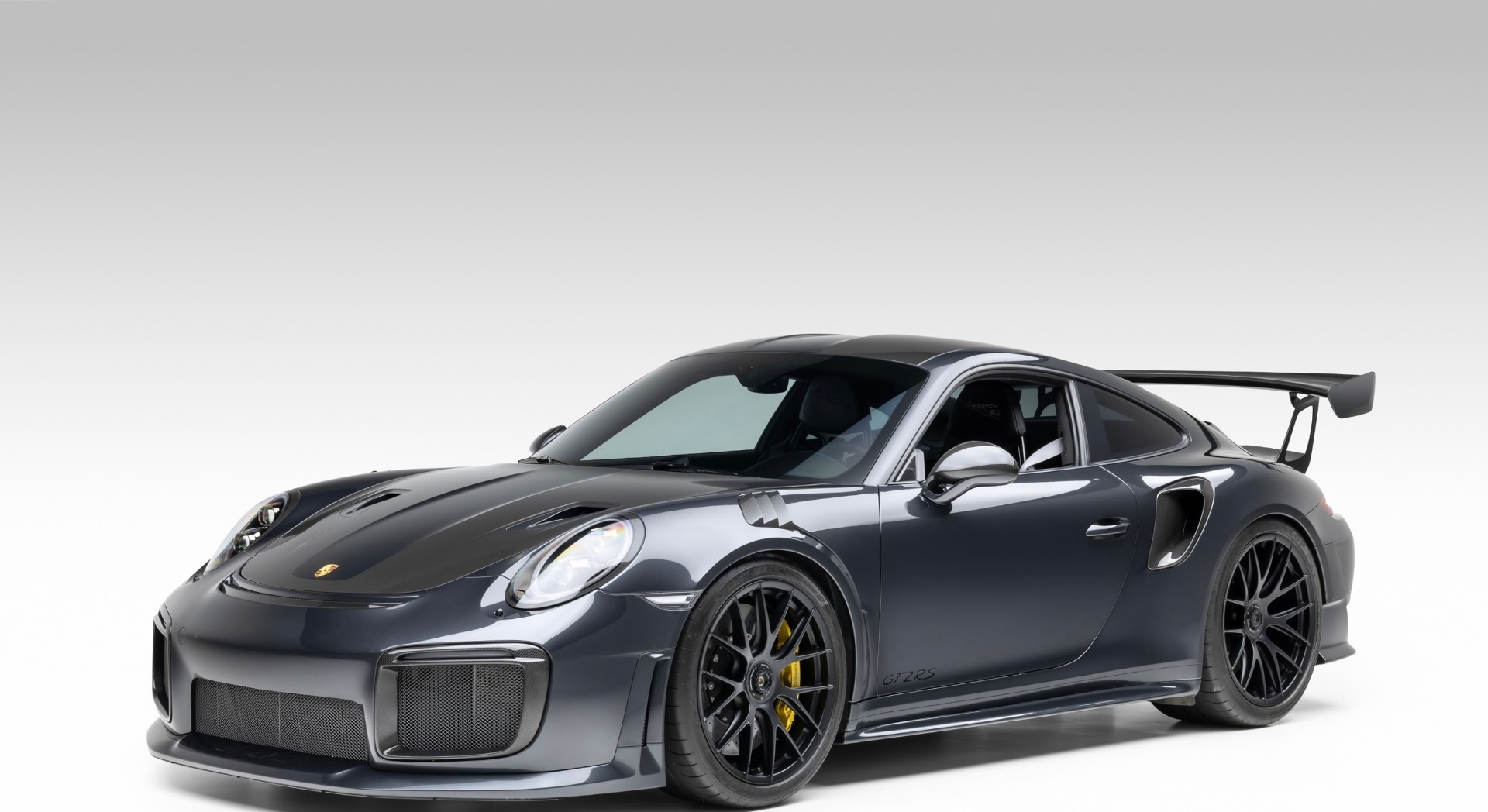 Porsche 911 GT2 RS for Sale photo 2