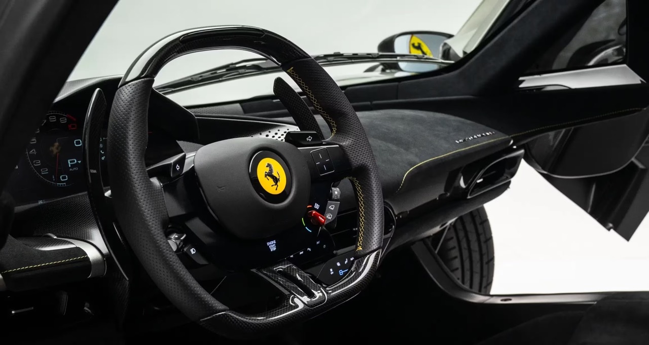 Ferrari Daytona SP3 for Sale photo 1