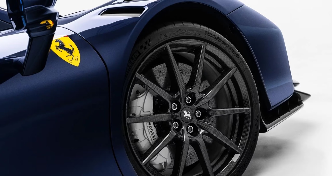 Ferrari SF90 XX Spider for Sale photo 4