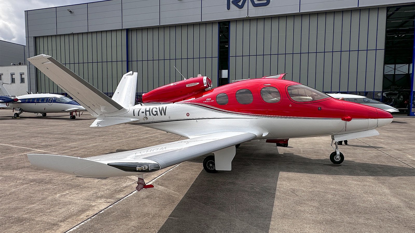 2019 CIRRUS Vision Jet SF50-G2 photo 2