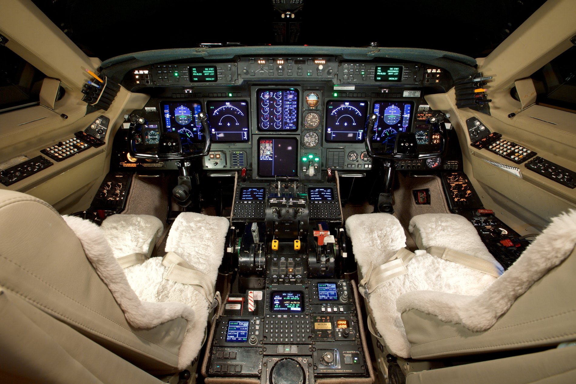 1989 GULFSTREAM G-IV photo 2
