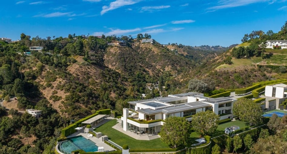 Ultra-Luxury Estate, Beverly Hills photo 4